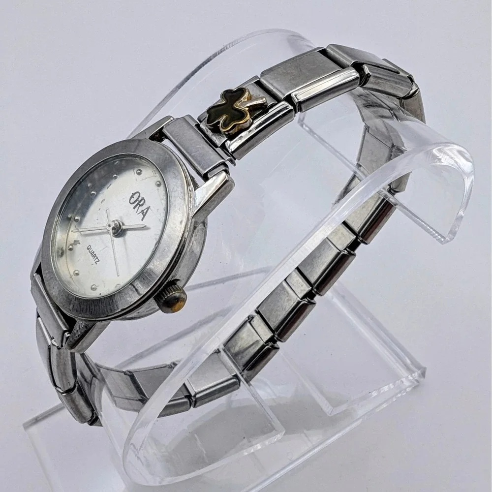 Clover ORA Beautiful Round Silver Tone Dial Expansion Bracelet Watch New Battery